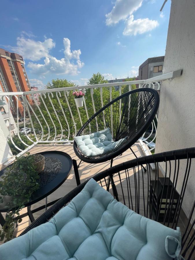 Comodo Apartman Вінковці Екстер'єр фото
